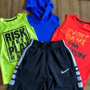 Kids sportswear
